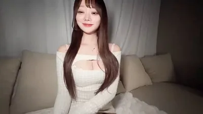 人気TikTokerいぶちゃんと密会！こんな格好で…